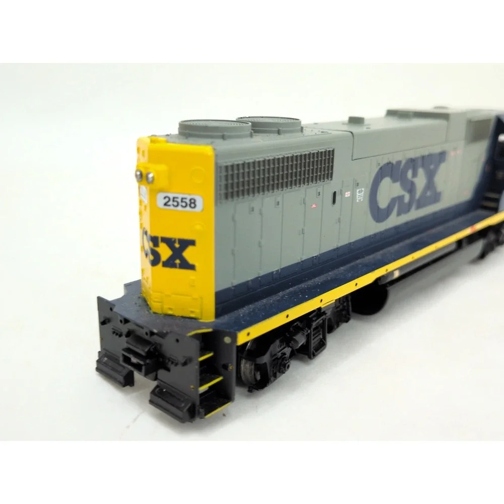 HO ATHEARN 7994 GP38-2 CSX # 2558
